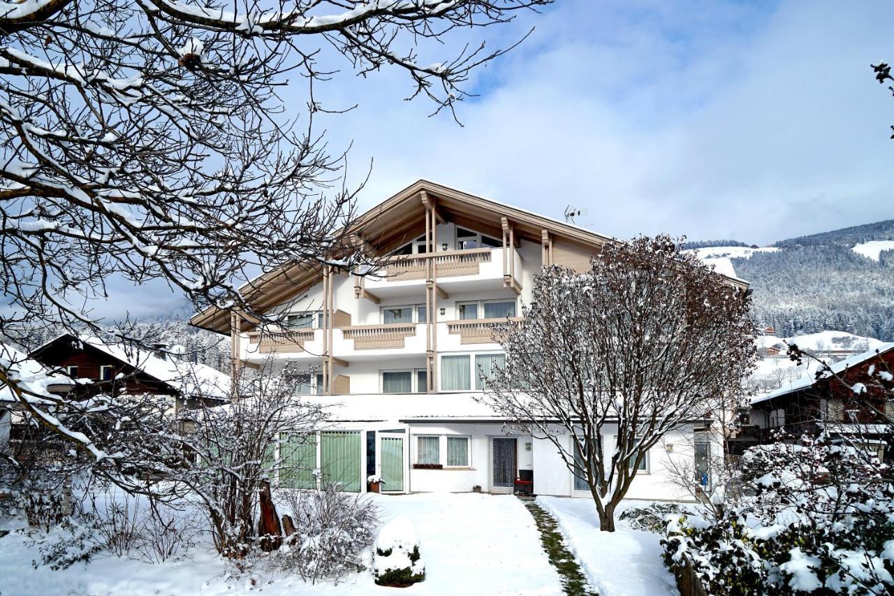 Residence Walder ファルツェス エクステリア 写真
